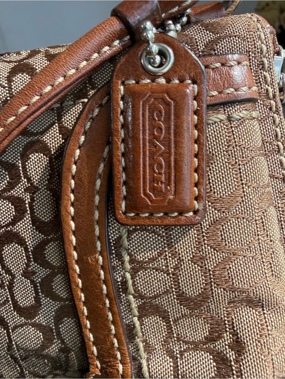 Vintage coach buckle wristlet - Picture 6 of 7
